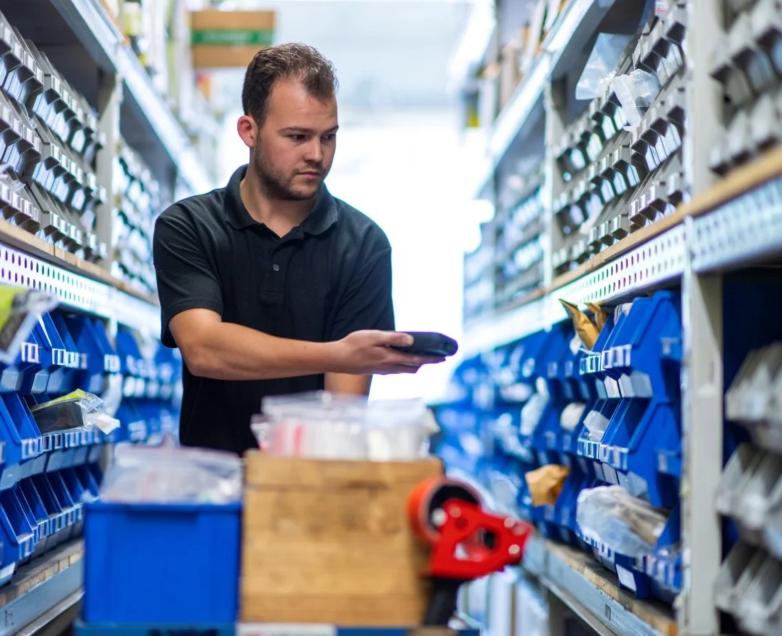 isah-oplossing-mobile-logistics-magazijn-scannen