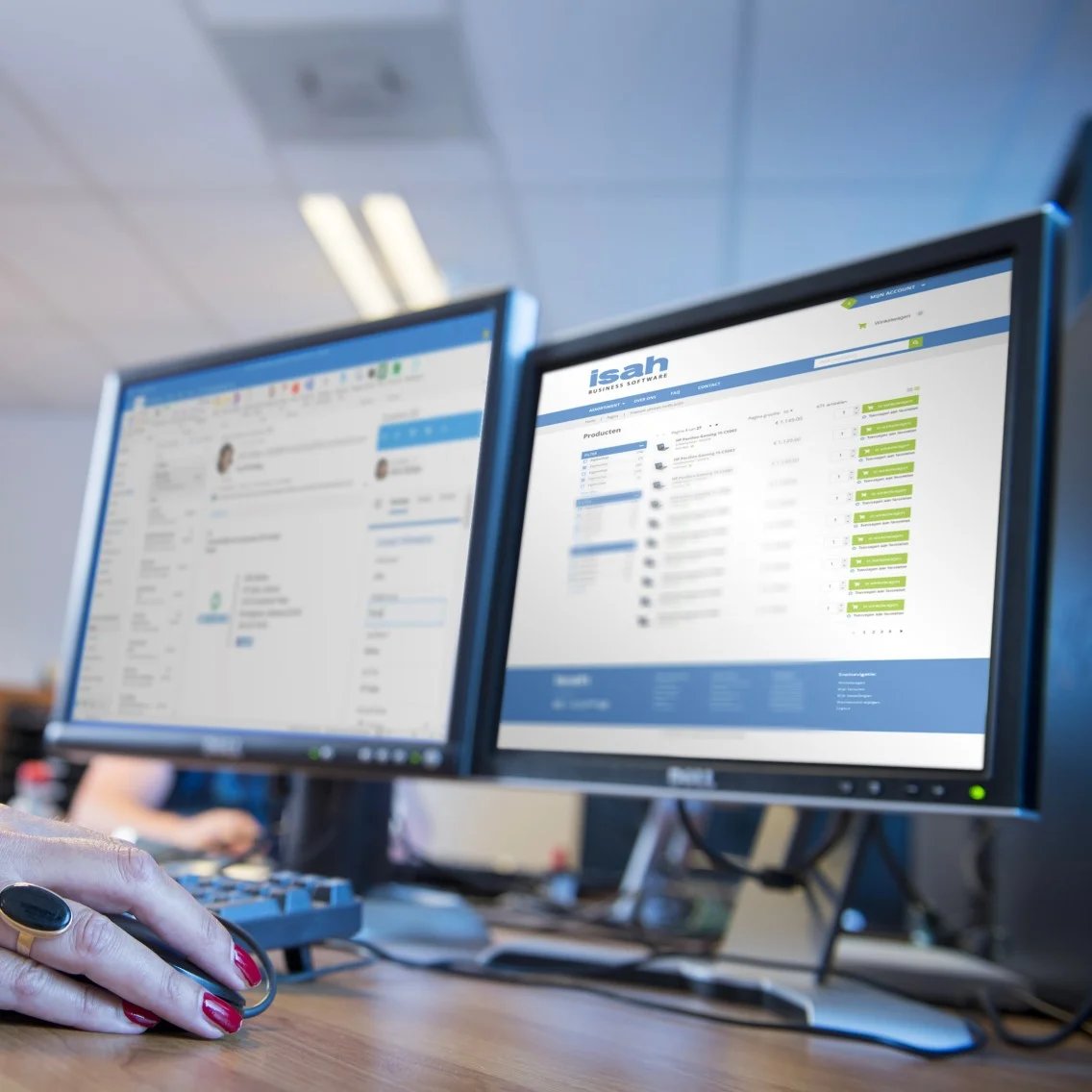 isah-oplossing-web-portal-computerscherm-hand-muis