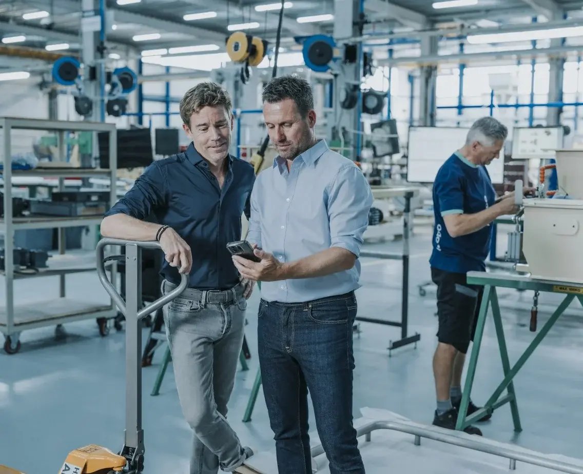 nl-oplossingen-photo-app-werkplaats-telefoon